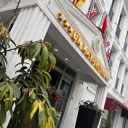 Hotel Enkayahotel 2*